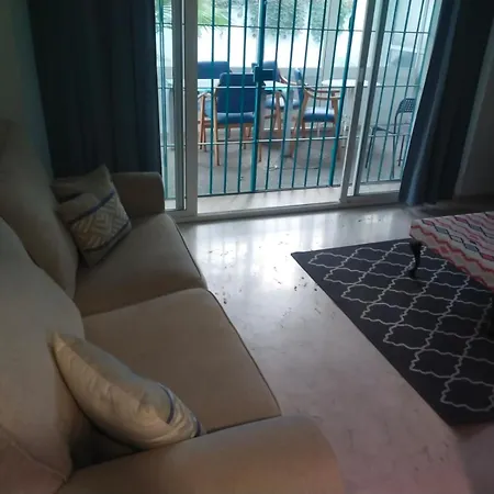 Deluxe 게스트하우스 *